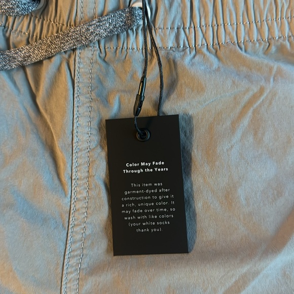 NWT BONOBOS Anywhere E-Waist Casual Shorts Large - Picture 4 of 10